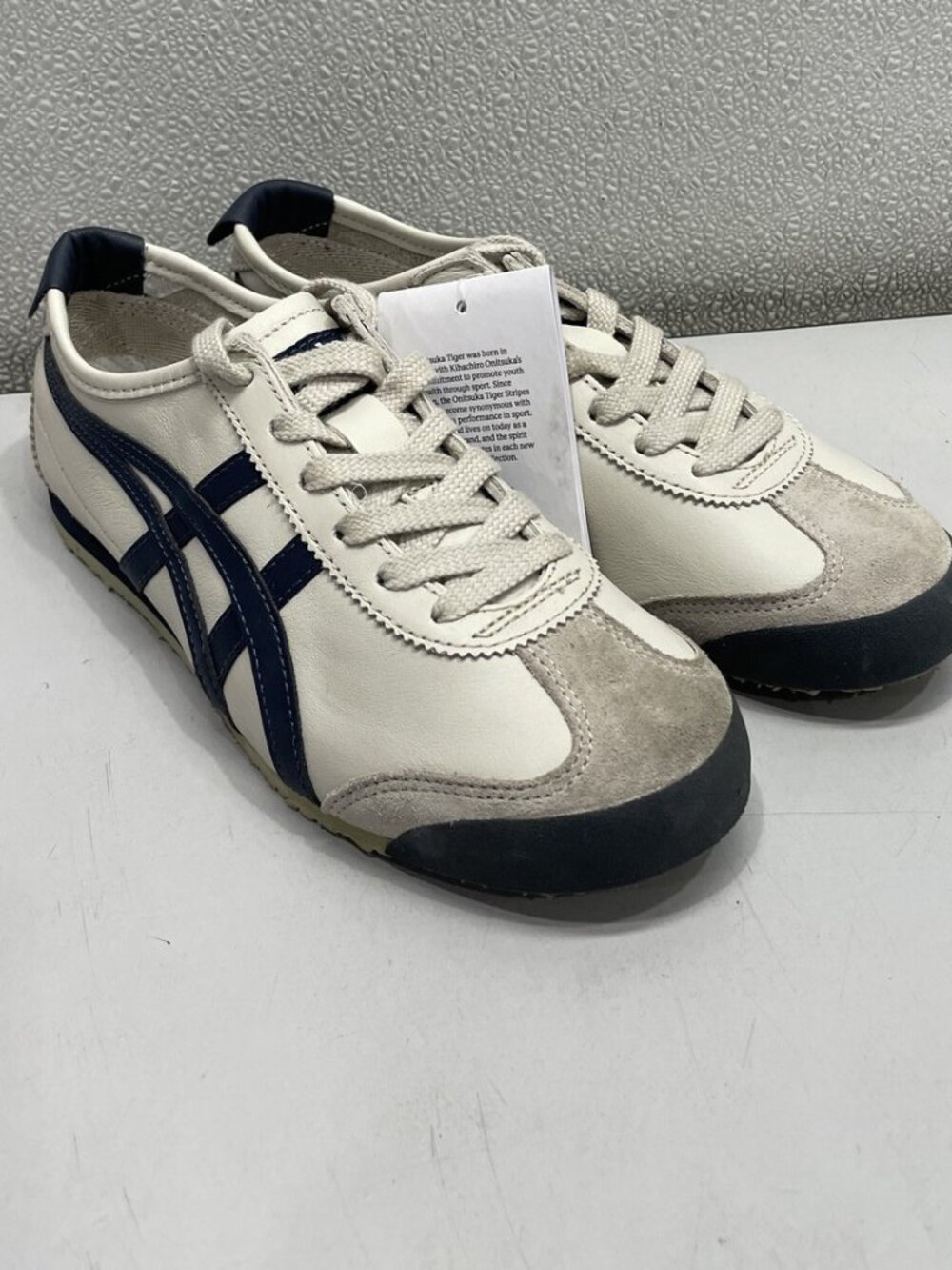 Onitsuka Tiger Mexico 66 Training Shoe Men's US 5.5, Birch/Peacoat *Preowned*